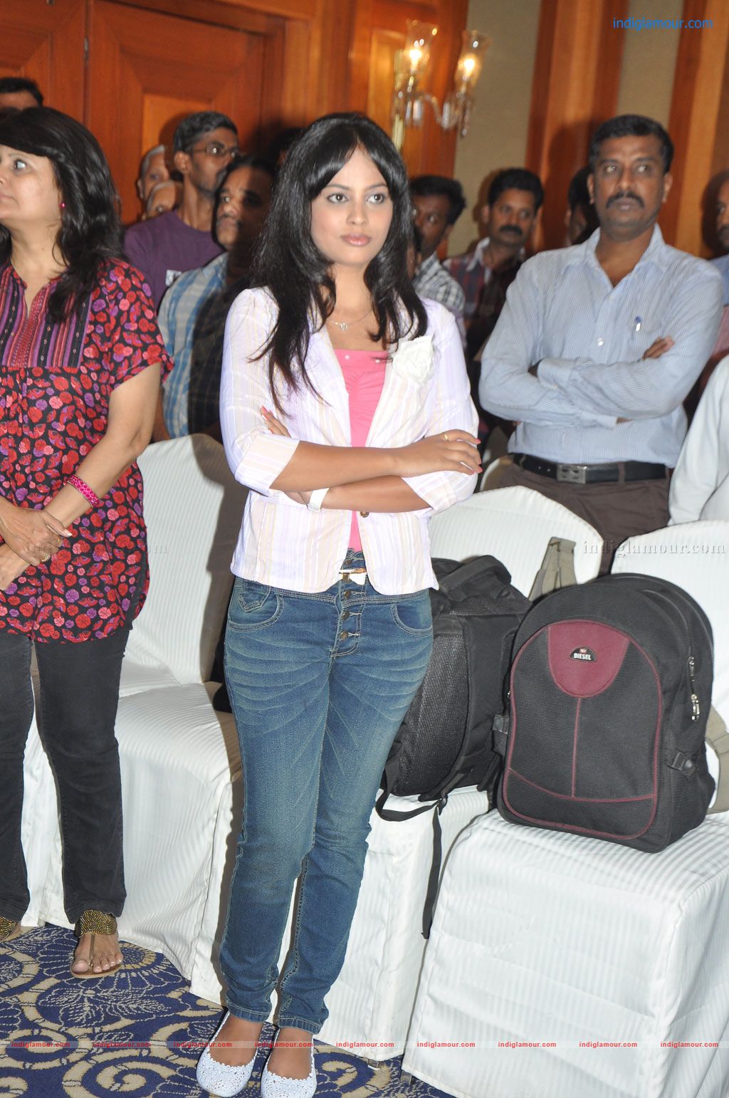 Nalanum Nandhiniyum Movie Launch Event hd photo