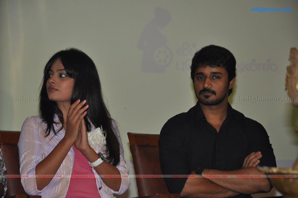 Nalanum Nandhiniyum Movie Launch Event hd photo