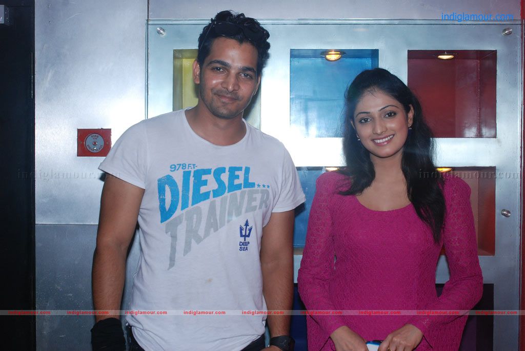 Thulli Ezhunthathu Kadhal Movie Team Interview Event hd photo