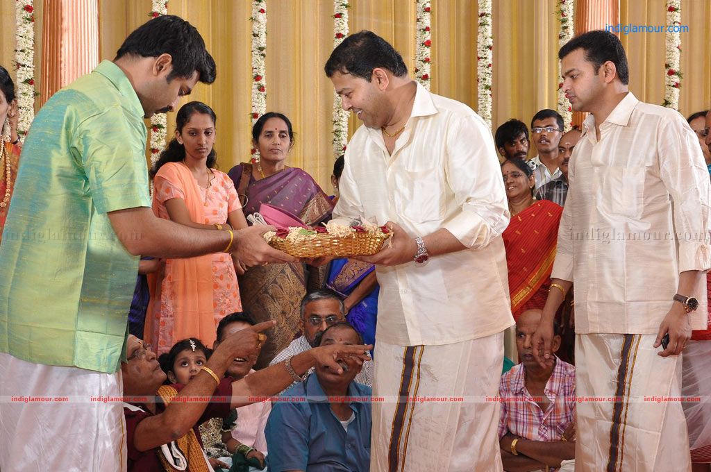 Sneha and Prasanna Engagement Stills Event hd photo