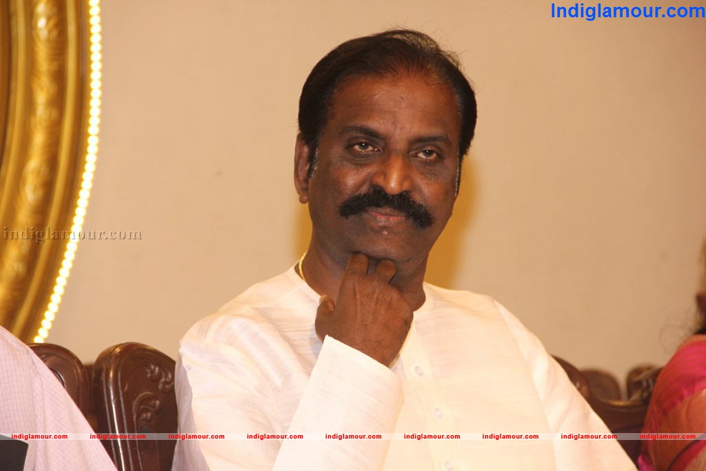 Ilakkiya Sinthanai Award Function Event hd photo