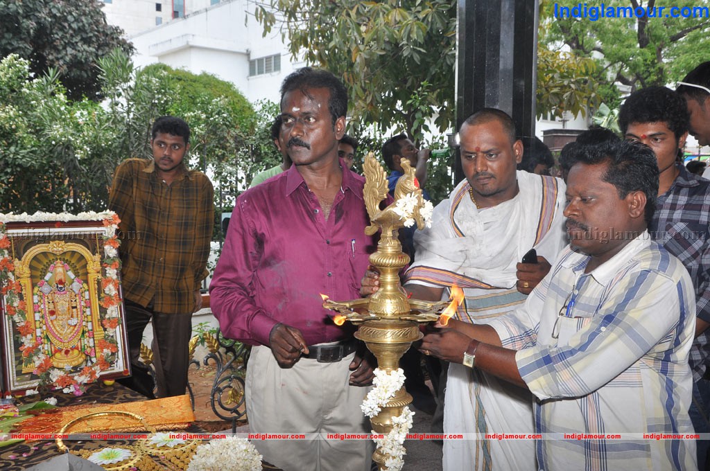 Aarupadai Vele Movie Launch Event hd photo
