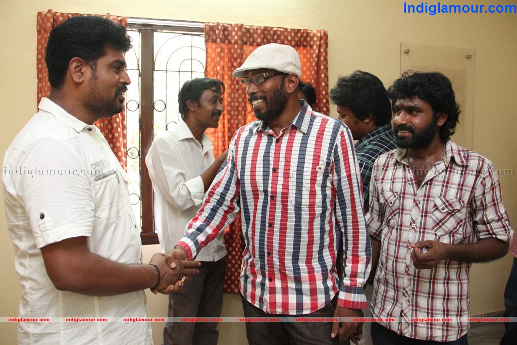 Ettu Thikkum Madha Yaanai Movie Launch Event hd photo