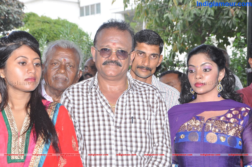 Veedu Virpanaikku Movie Launch Event hd photo