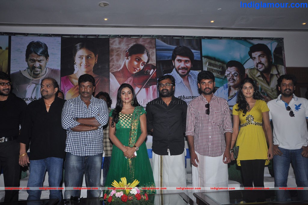 Jannal Oram Movie Press Meet Event hd photo