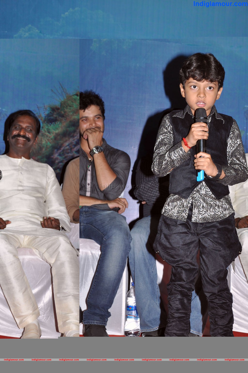 Pani Vizhum Malar Vanam Movie Awards Event hd photo