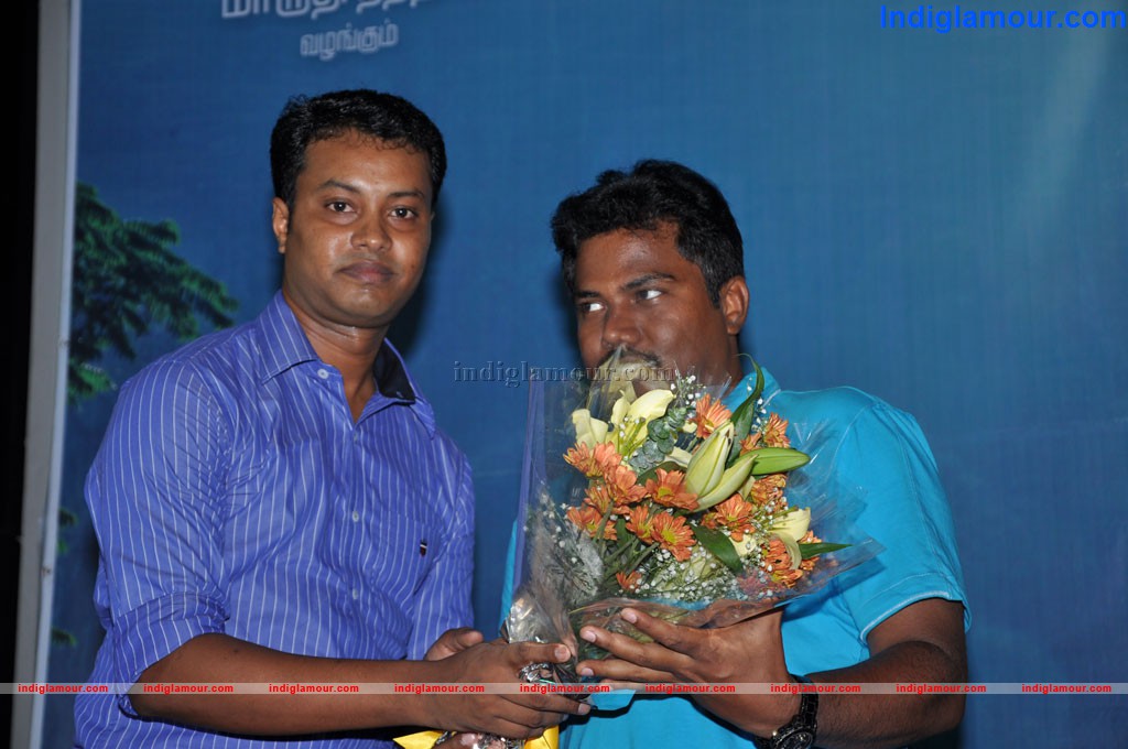 Pani Vizhum Malar Vanam Movie Awards Event hd photo