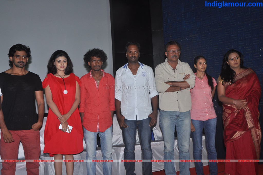 Moodar Koodam Movie Press Meet Event hd photo