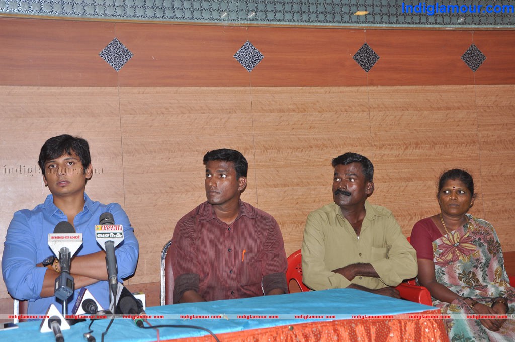Actor Jeevas Helps Poor Student Event hd photo