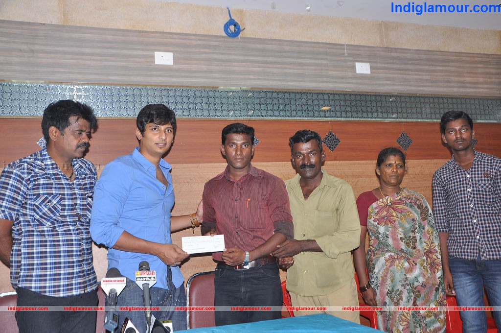 Actor Jeevas Helps Poor Student Event hd photo