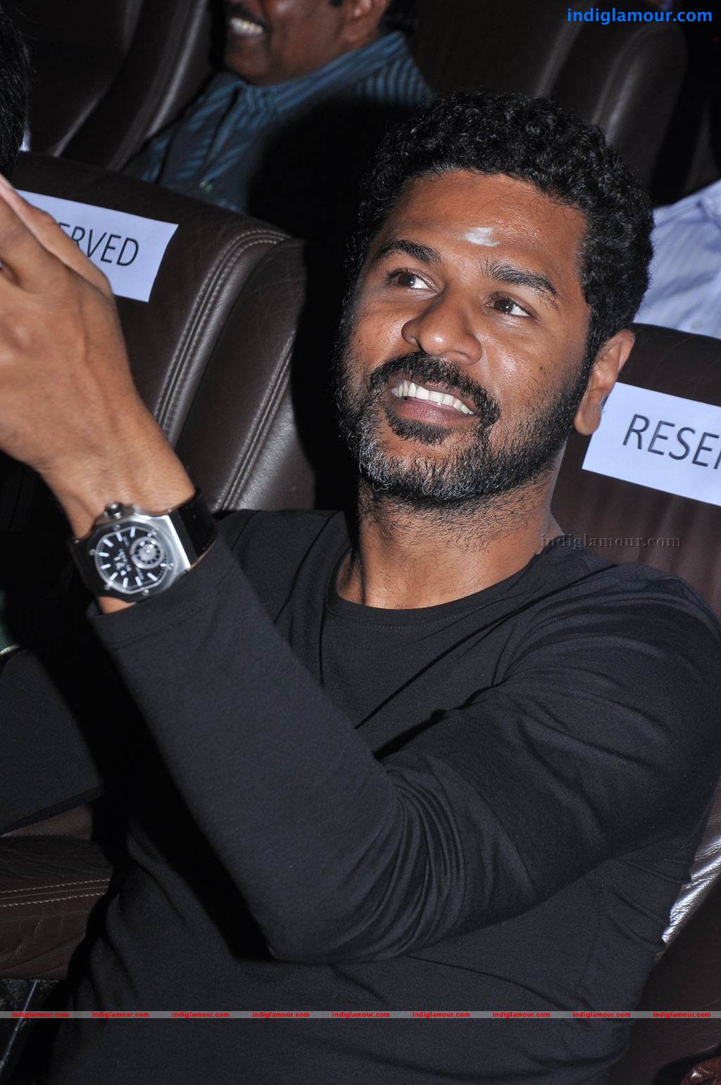 Aadalam Boys Chinnatha Dance Movie Audio Launch Event hd photo