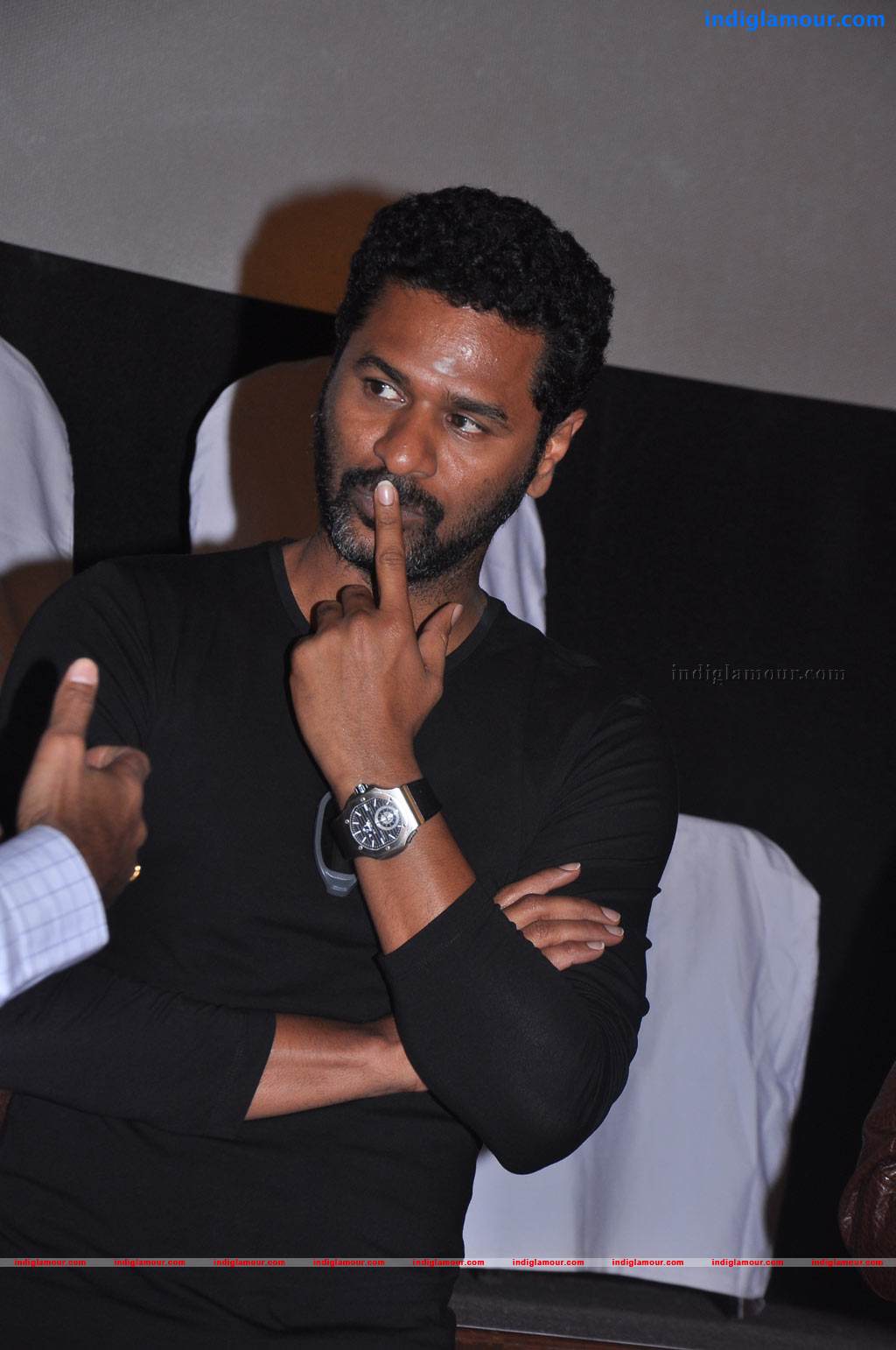 Aadalam Boys Chinnatha Dance Movie Audio Launch Event hd photo