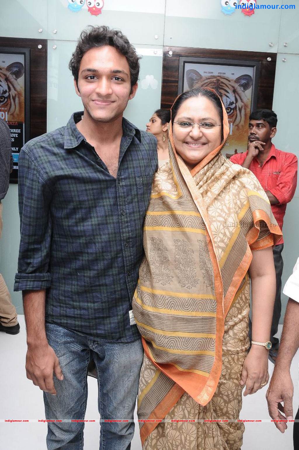 Stars At Vishwaroopam Movie Premiere Show Event hd photo