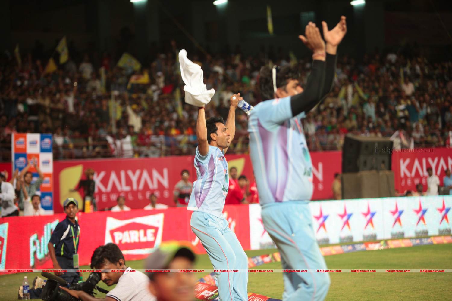 Chennai Rhinos Vs Bhojpuri Dabangs Match Photos Event hd photo