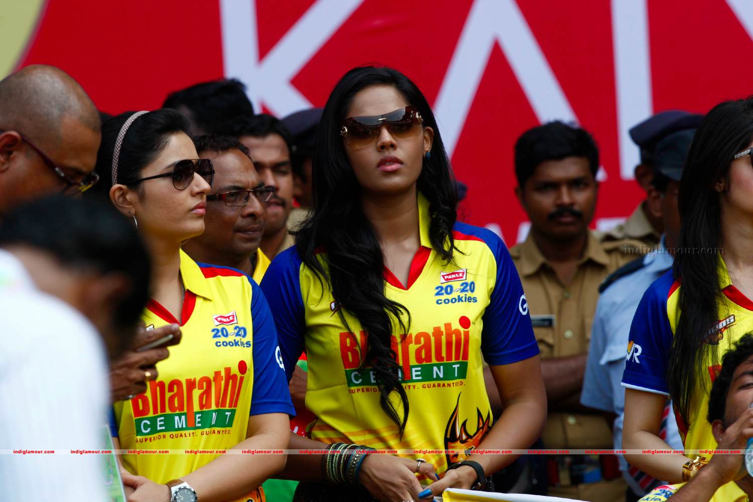 Chennai Rhinos Vs Bhojpuri Dabangs Match Photos Event hd photo