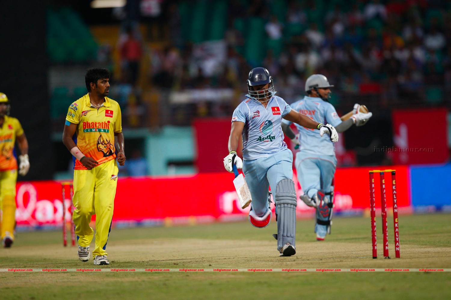 Chennai Rhinos Vs Bhojpuri Dabangs Match Photos Event hd photo