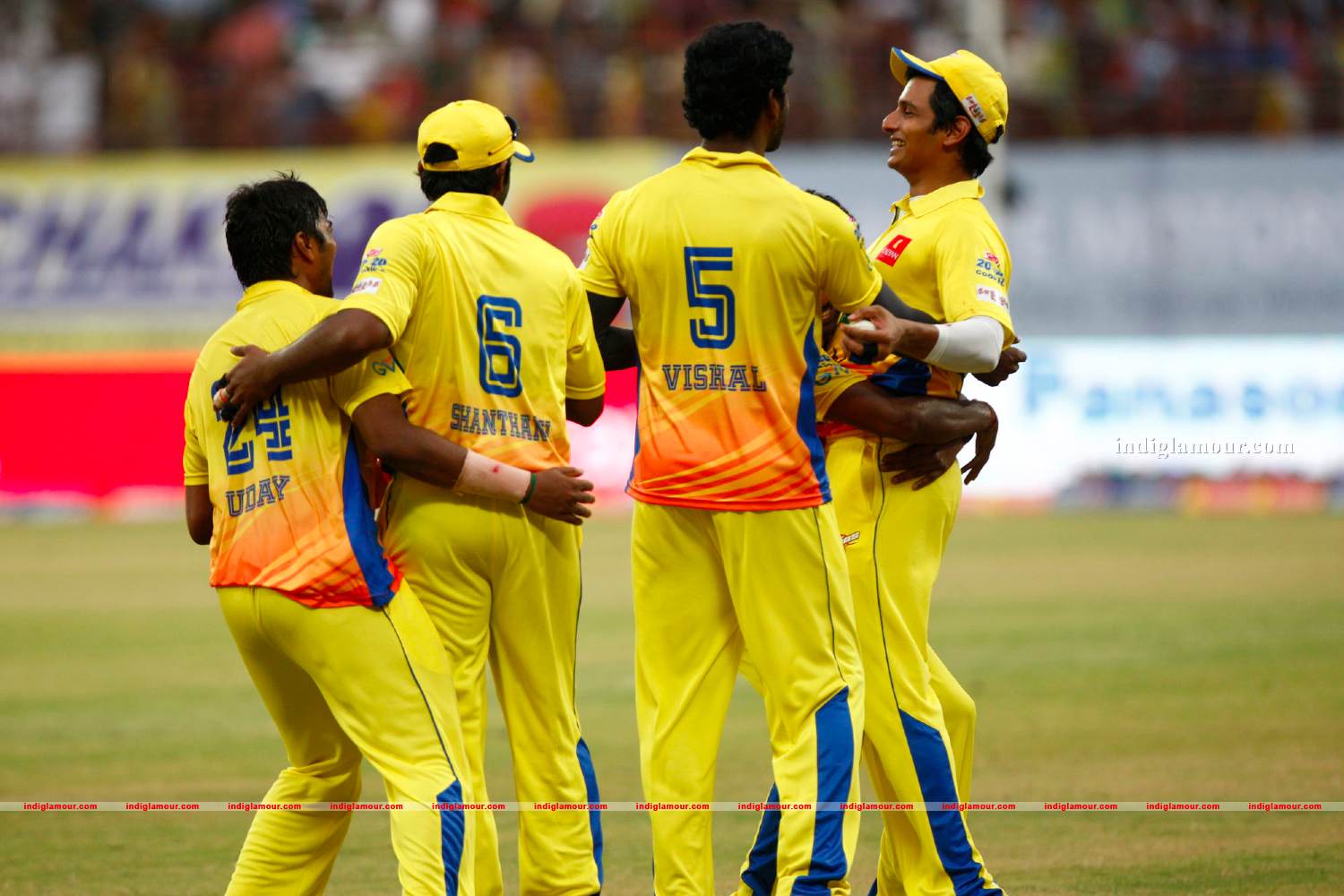 Chennai Rhinos Vs Bhojpuri Dabangs Match Photos Event hd photo