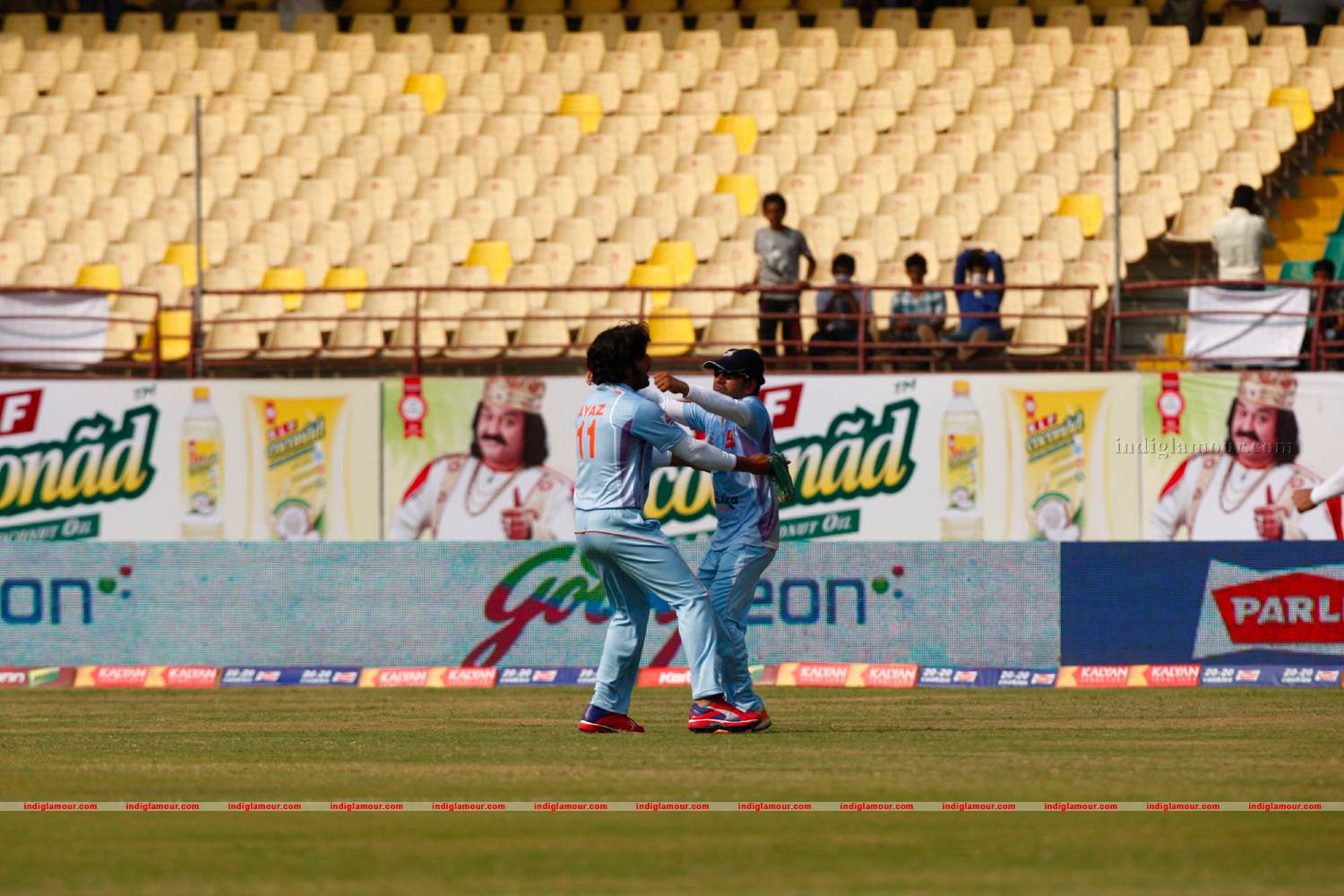 Chennai Rhinos Vs Bhojpuri Dabangs Match Photos Event hd photo