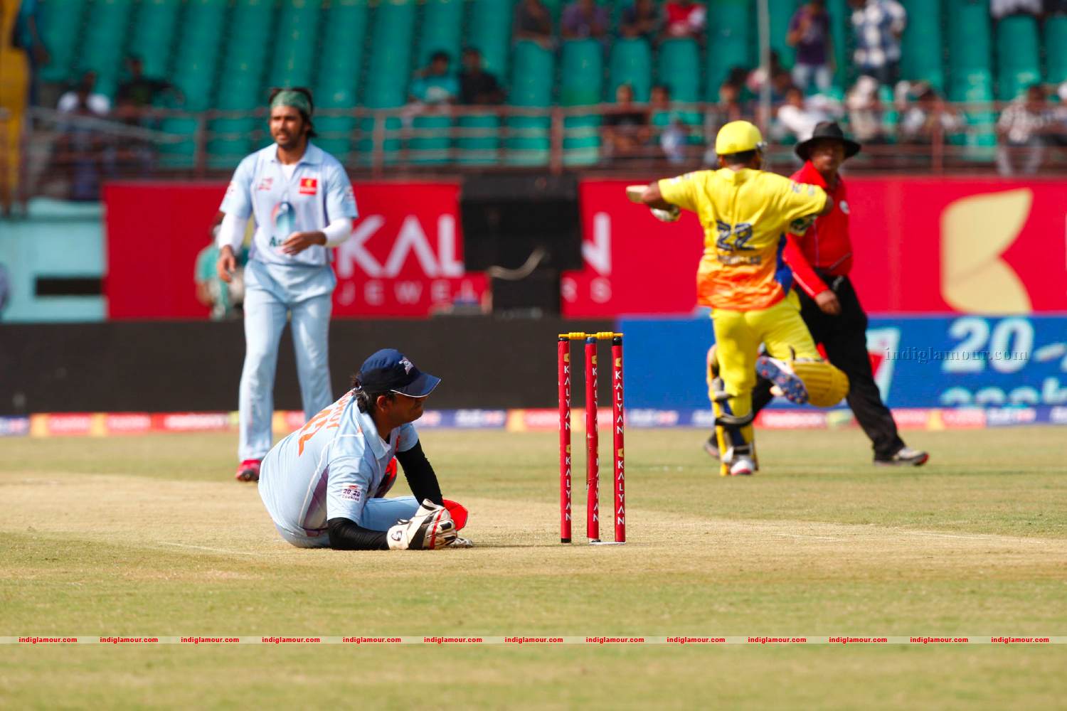 Chennai Rhinos Vs Bhojpuri Dabangs Match Photos Event hd photo