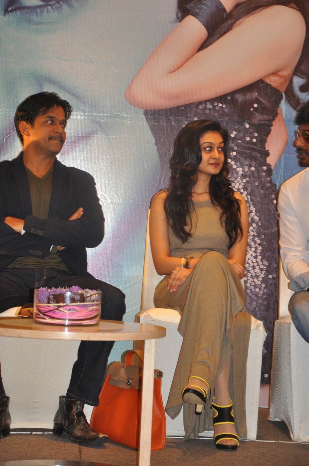 Actress Aishwarya Arjun Press Meet Event hd photo