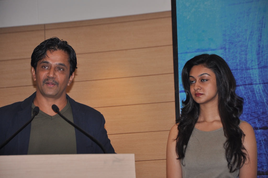 Actress Aishwarya Arjun Press Meet Event hd photo
