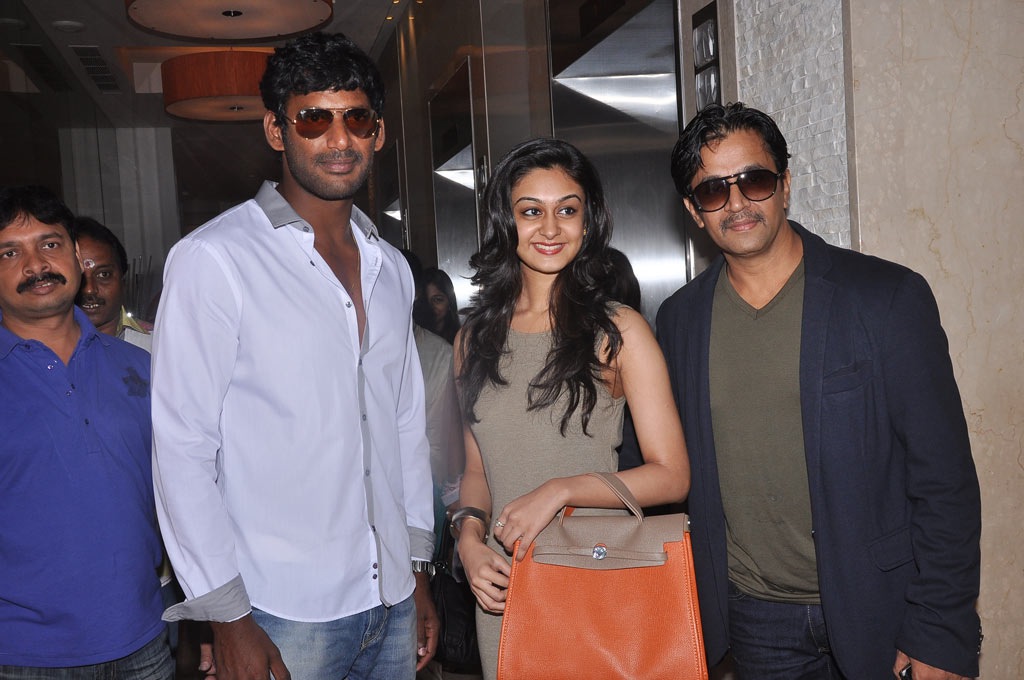 Actress Aishwarya Arjun Press Meet Event hd photo