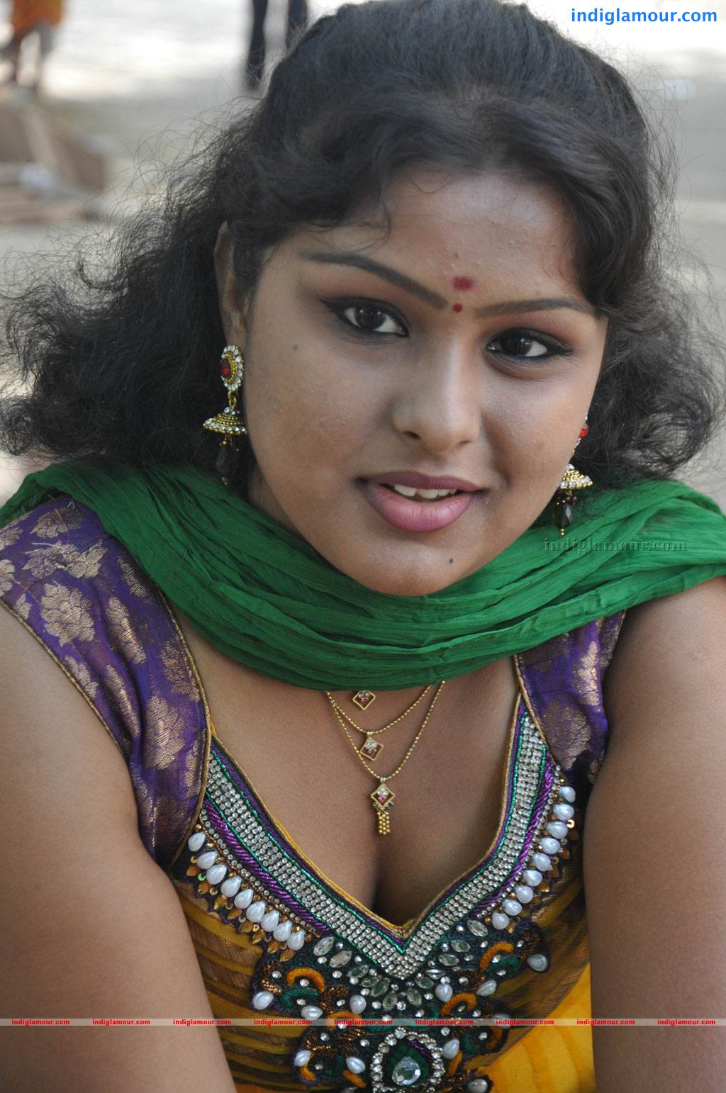 Thendralea Thudhuvidu Movie Launch Event hd photo