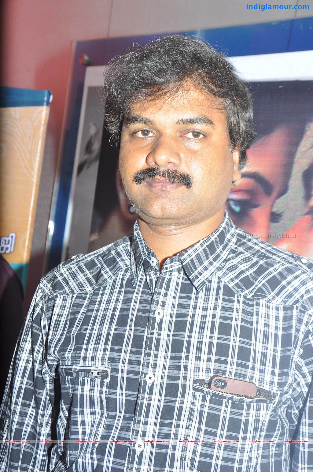 Kan Pesum Varthaigal Movie Press Meet Event hd photo