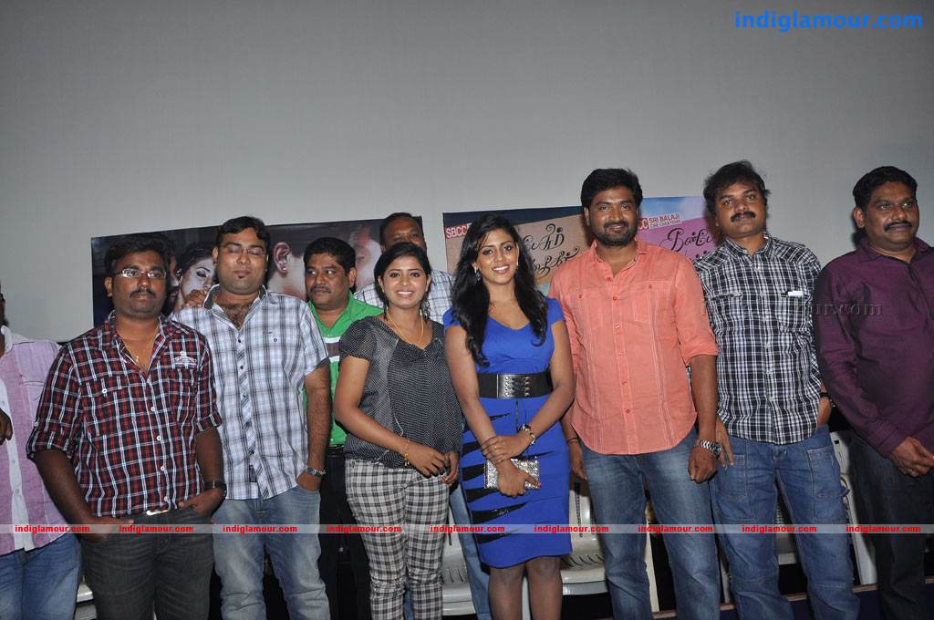 Kan Pesum Varthaigal Movie Press Meet Event hd photo