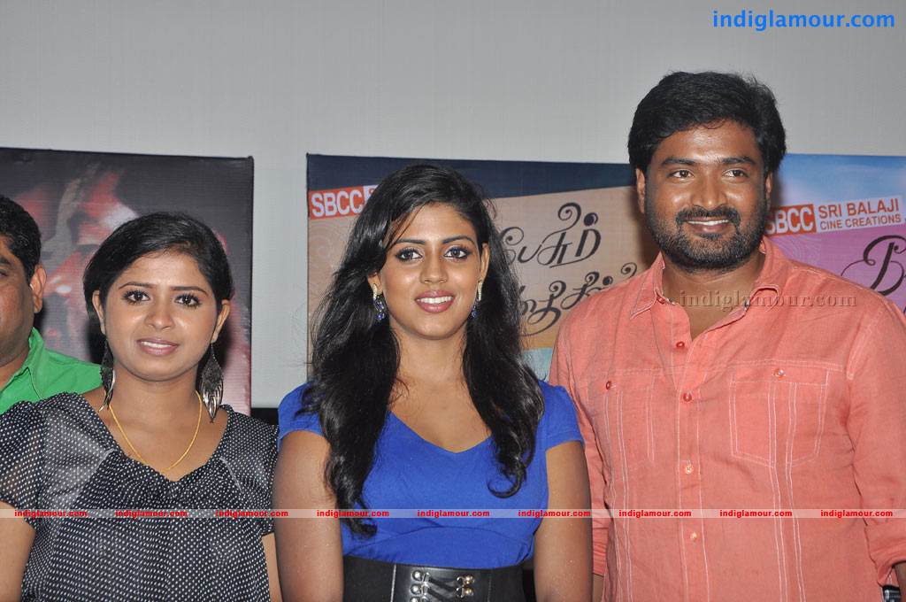 Kan Pesum Varthaigal Movie Press Meet Event hd photo