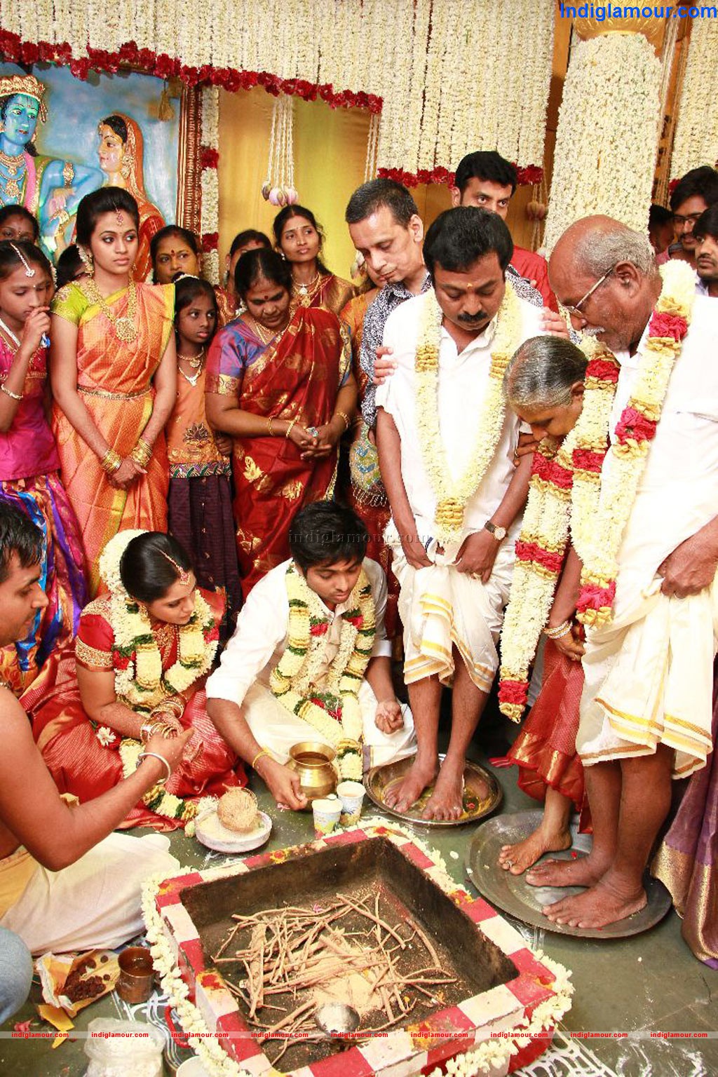 GV Prakash Kumar and Saindhavi Wedding photos - #290844 Kerala Hindu Nair Wedding Photos