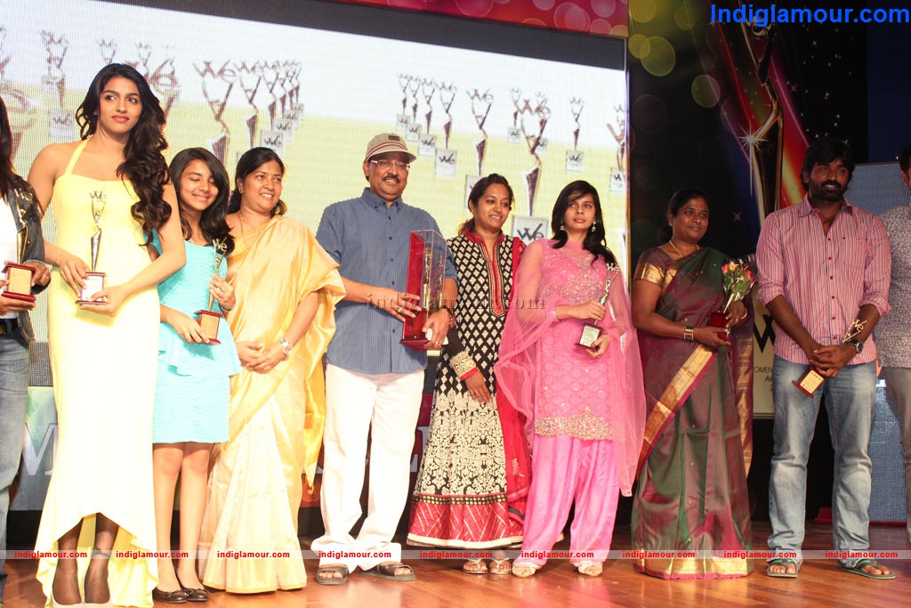 WE Awards 2013 Event hd photo