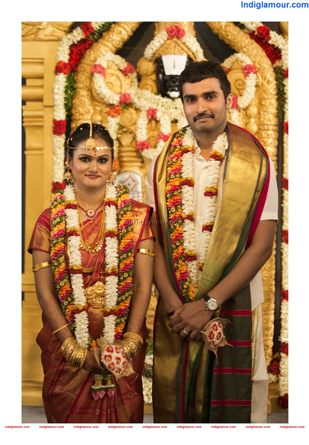 Actor Nandaa Marriage Event hd photo