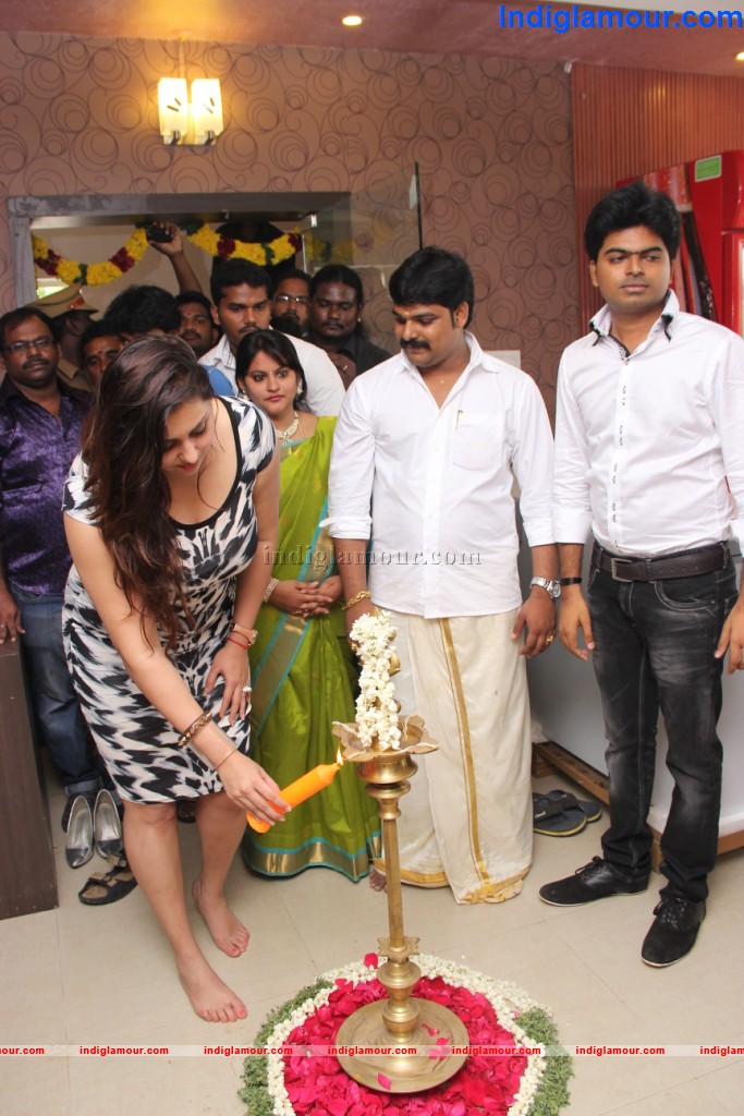 Namitha launches 46 Multi Cuisine Restaurant Photos Event hd photo