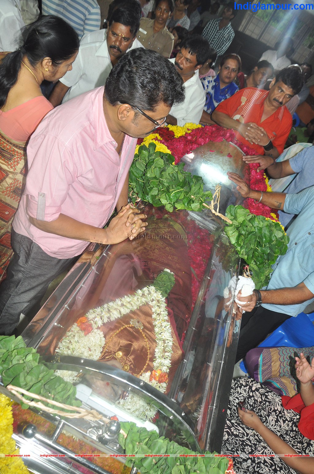 Actress Manjula Vijayakumar Passed Away Event hd photo
