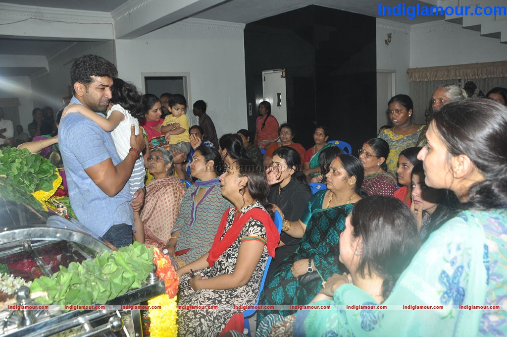 Actress Manjula Vijayakumar Passed Away Event hd photo