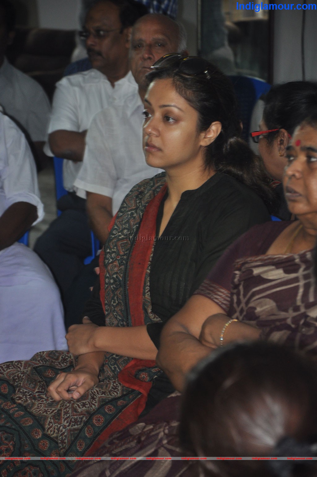 Celebrities Pay Last Respects to Manjula Vijayakumar Event hd photo