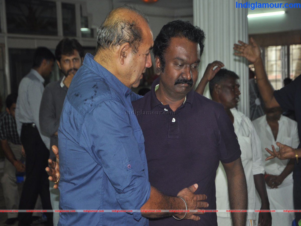 Celebrities Pay Last Respects to Manjula Vijayakumar Event hd photo
