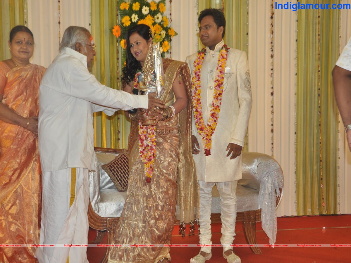 Lyricist Piraisudan Daughter Wedding Reception Event hd photo