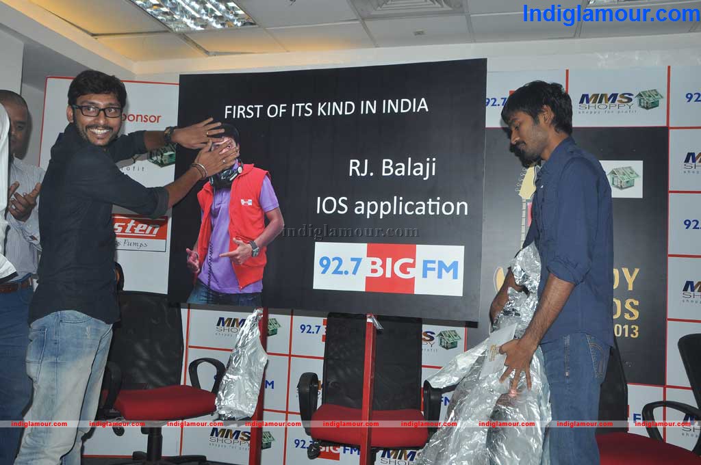 Mariyaan Movie Team at BIG FM Event hd photo