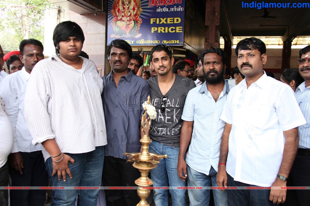 Jigarthanda Movie Pooja Event hd photo