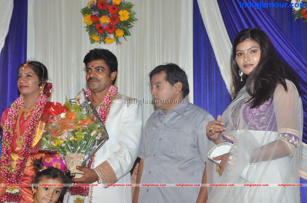 Producer Ramesh Raja cousin Reception Event hd photo