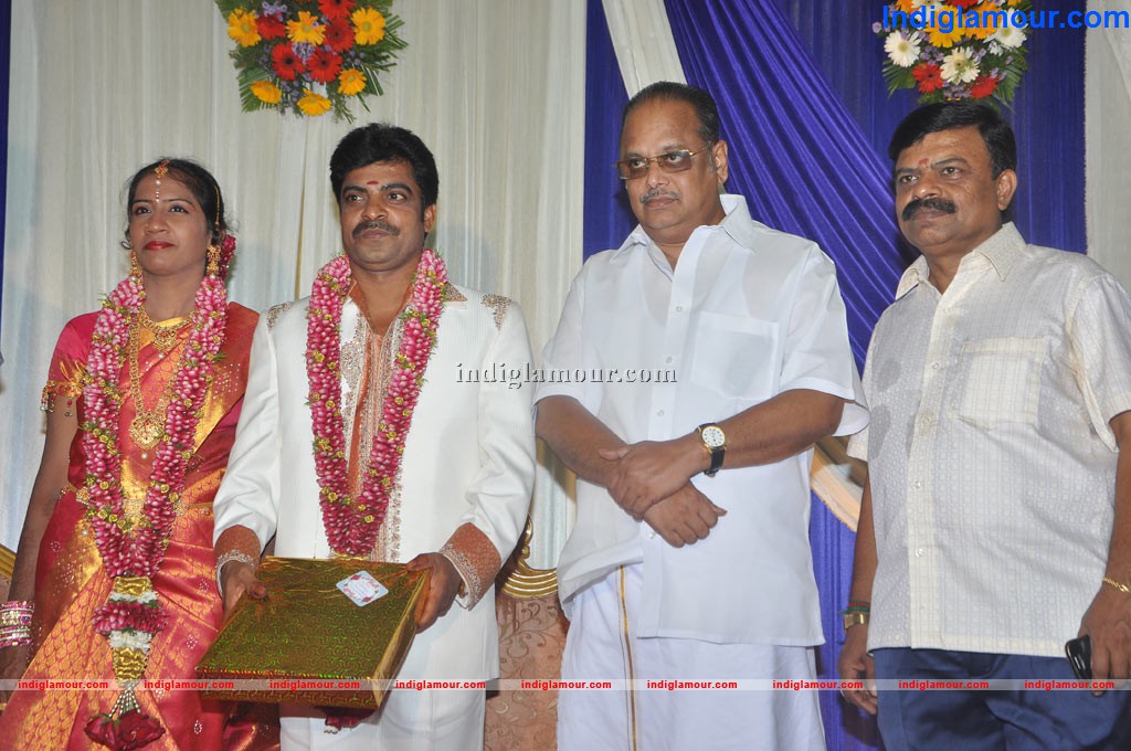 Producer Ramesh Raja cousin Reception Event hd photo