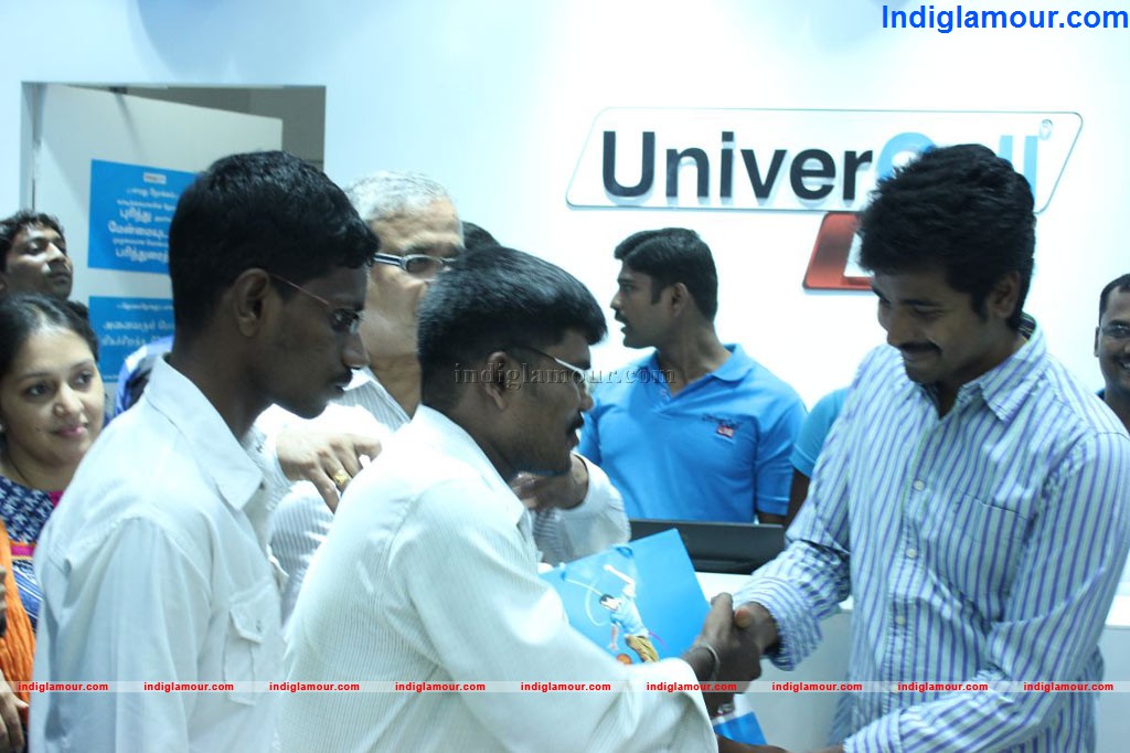 Sivakarthikeyan Inaugurate Univer Cell Outlet Event hd photo