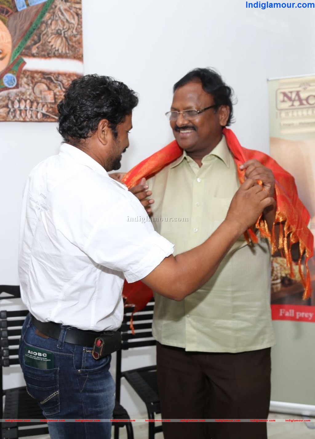 G.V. Prakash Kumar Inaugurated Arunagiri's Color Chord Art Show Event hd photo