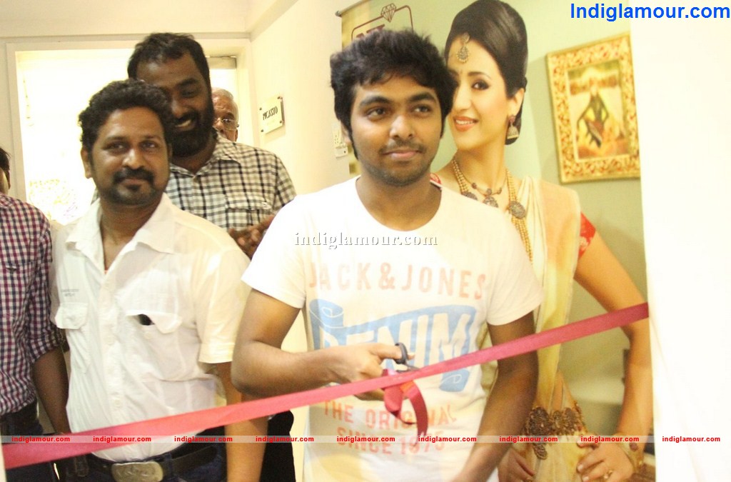 G.V. Prakash Kumar Inaugurated Arunagiri's Color Chord Art Show Event hd photo