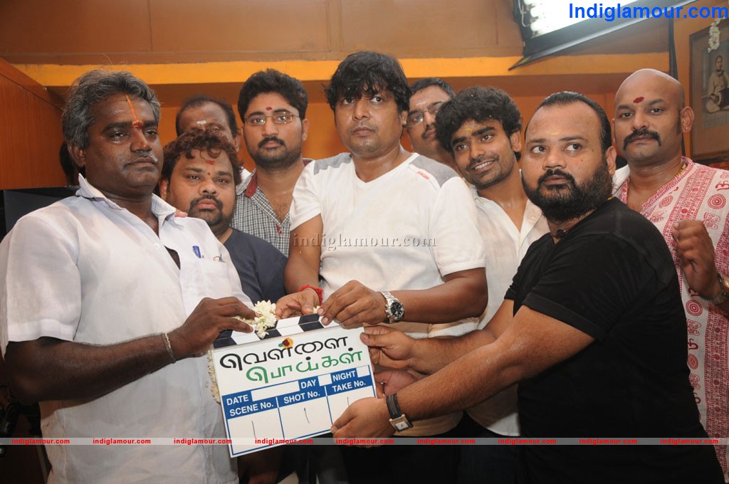 Vellai Poigal Movie Pooja Event hd photo
