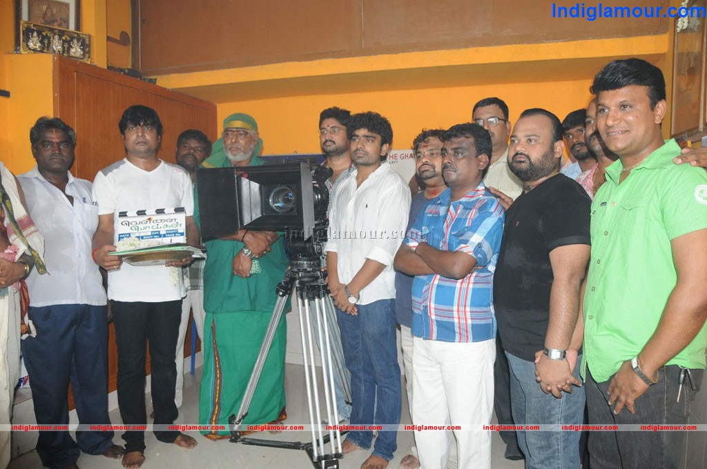 Vellai Poigal Movie Pooja Event hd photo