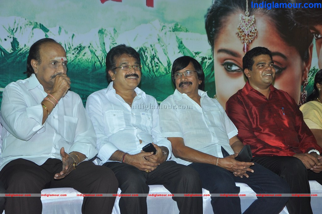 Madhavanum Malarvizhiyum Movie Audio Launch Event hd photo
