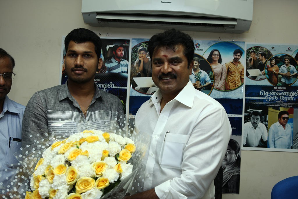 Sarath Kumar Celebrates Success of Usthad Hotel Event hd photo